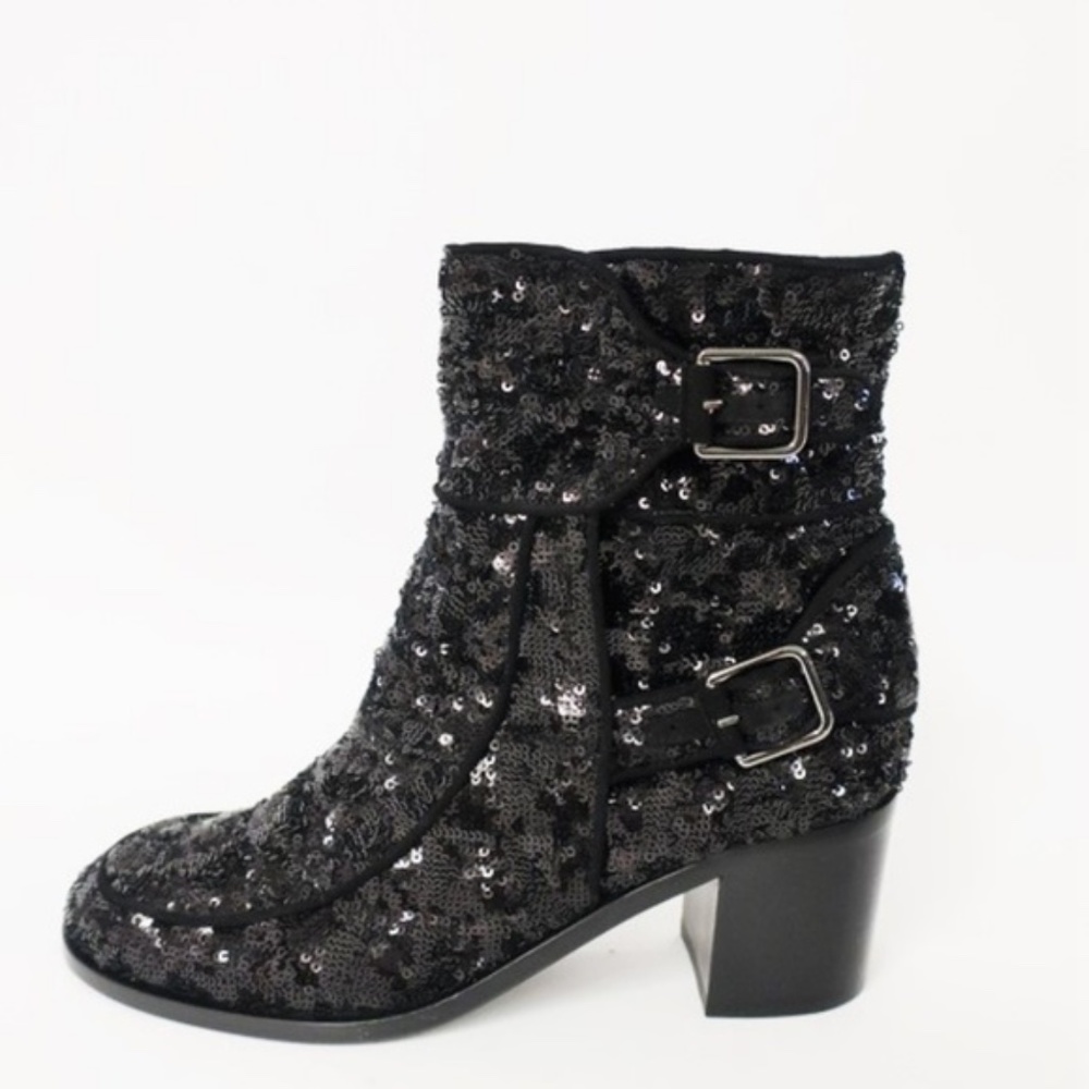 Laurence Dacade Babacar Sequin Boots "Prefect for the holiday season"